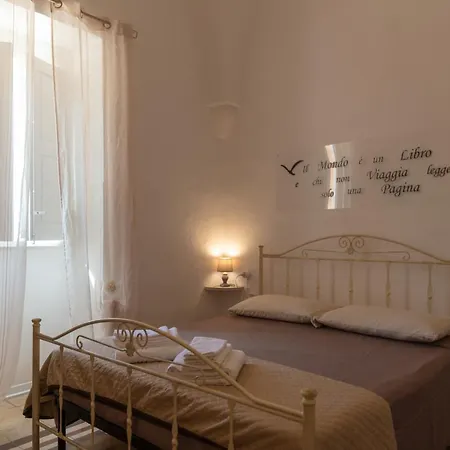 Frühstückspension Dimora Dei Nonni 199 Monopoli