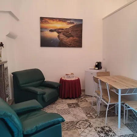 Dimora Dei Nonni 199 Отель типа 